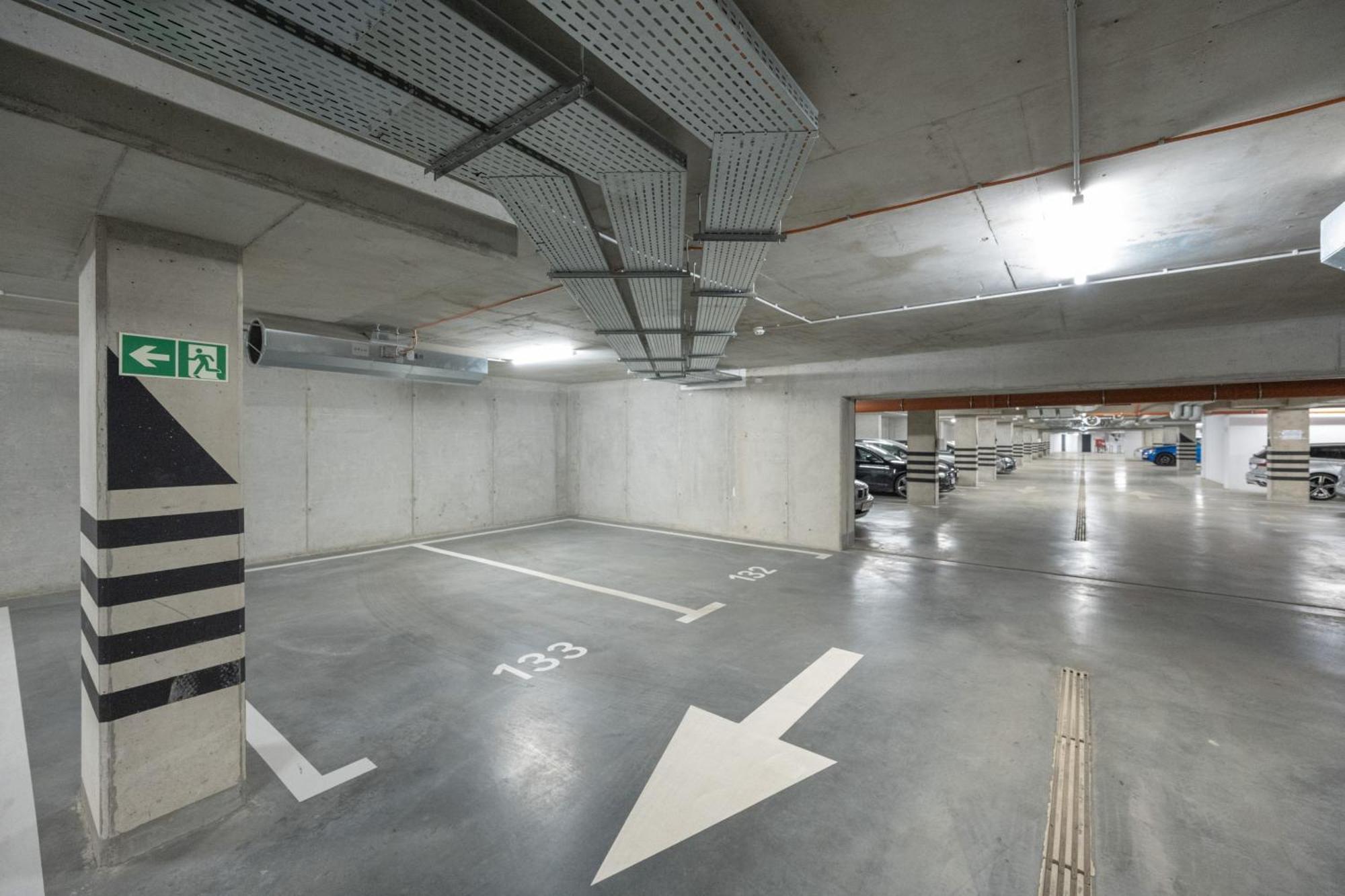 Luksusowy Apartament Z 3 Sypialniami, Klimatyzacja, Parkingiem I Biurkiem We Wroclawiu By Renters Prestige מראה חיצוני תמונה