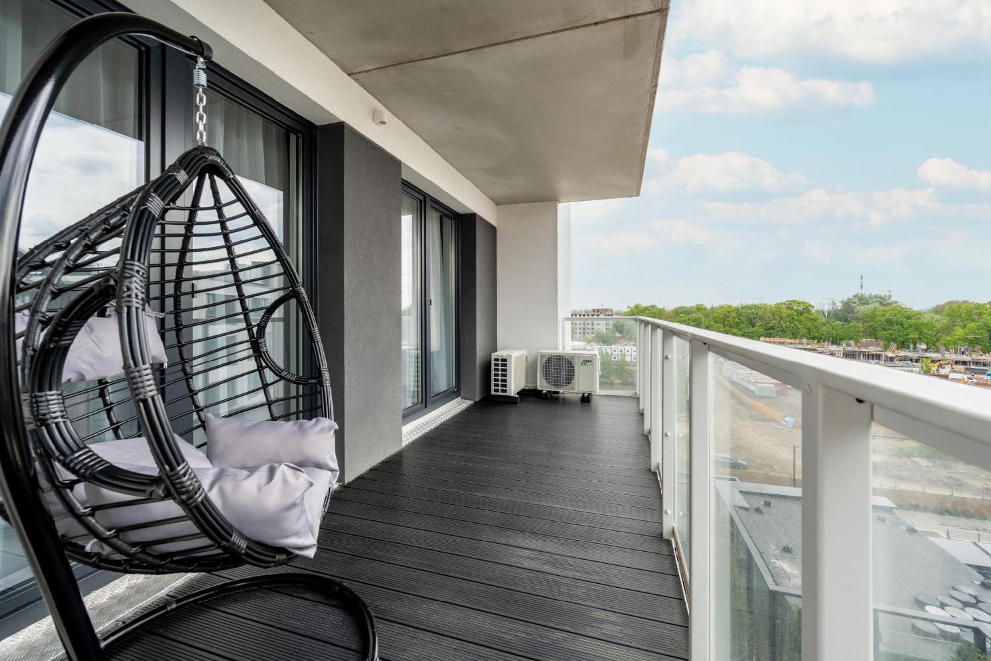 Luksusowy Apartament Z 3 Sypialniami, Klimatyzacja, Parkingiem I Biurkiem We Wroclawiu By Renters Prestige מראה חיצוני תמונה