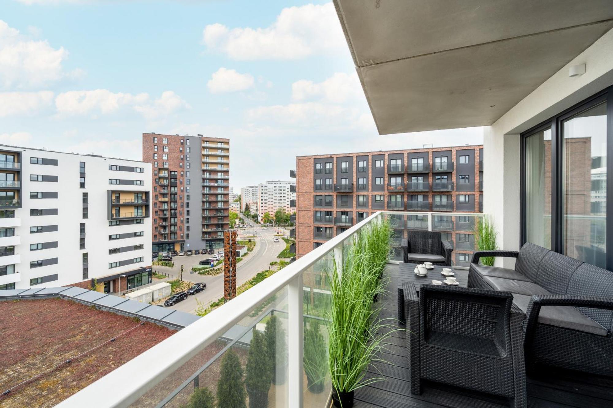 Luksusowy Apartament Z 3 Sypialniami, Klimatyzacja, Parkingiem I Biurkiem We Wroclawiu By Renters Prestige מראה חיצוני תמונה